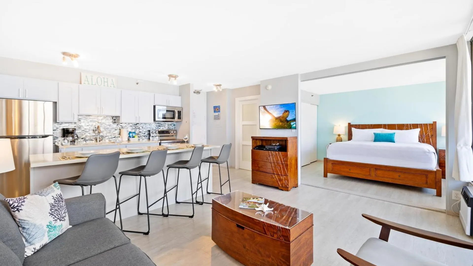 Heart Of Waikiki - Ocean View Condo With Free Parking Honolulu Daire